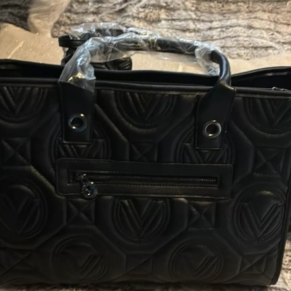 NWT Valentino Orlandi Quilted Tote With Matching Wallet and crossbody strap - Picture 7 of 12